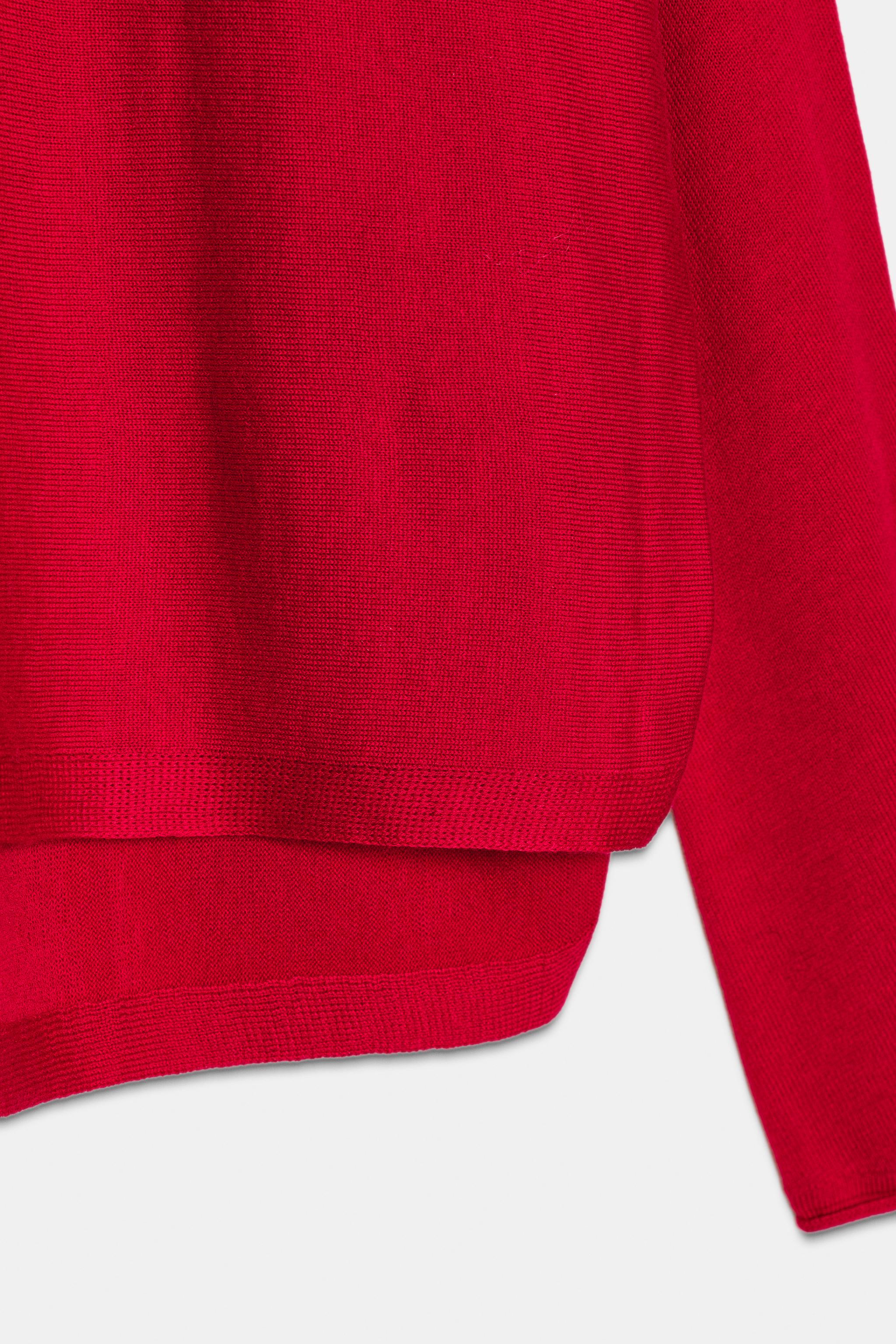 PULL AVEC LAINE CORPS CAPE